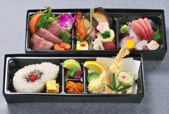 二段彩弁当 2,500円